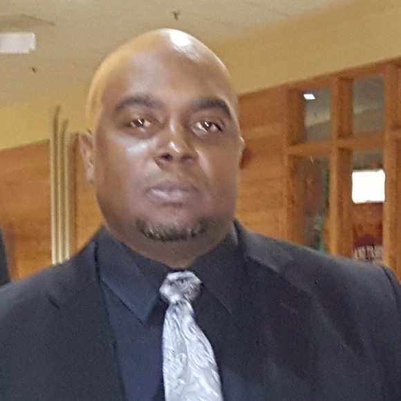 Meet your Posher, Deon - Picture 1 of 1